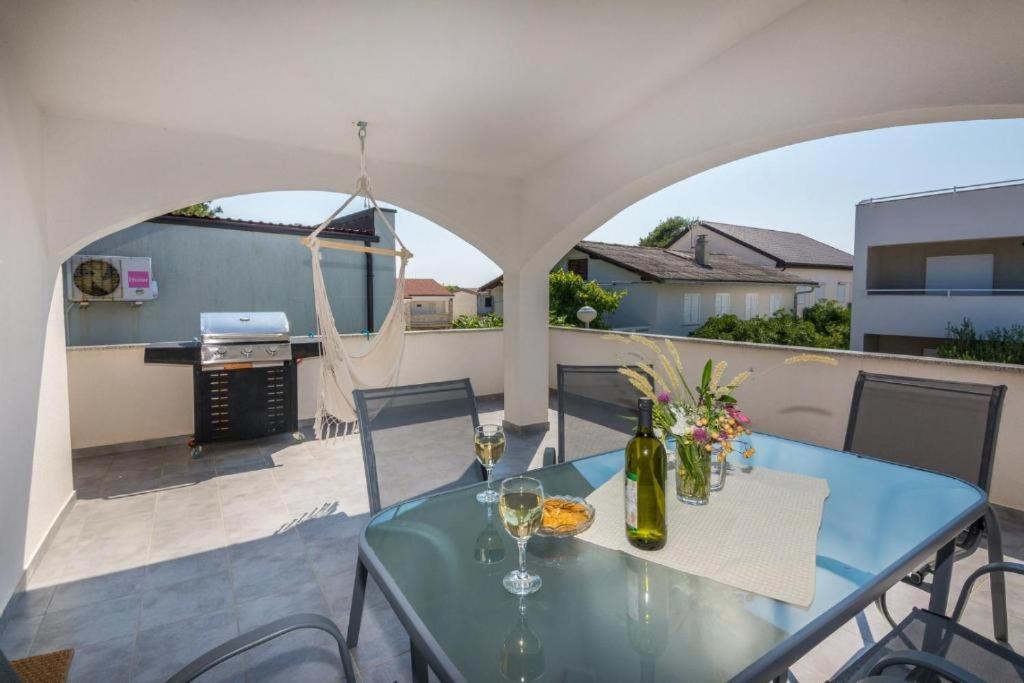 Апартаменты Family Patio Вир Экстерьер фото